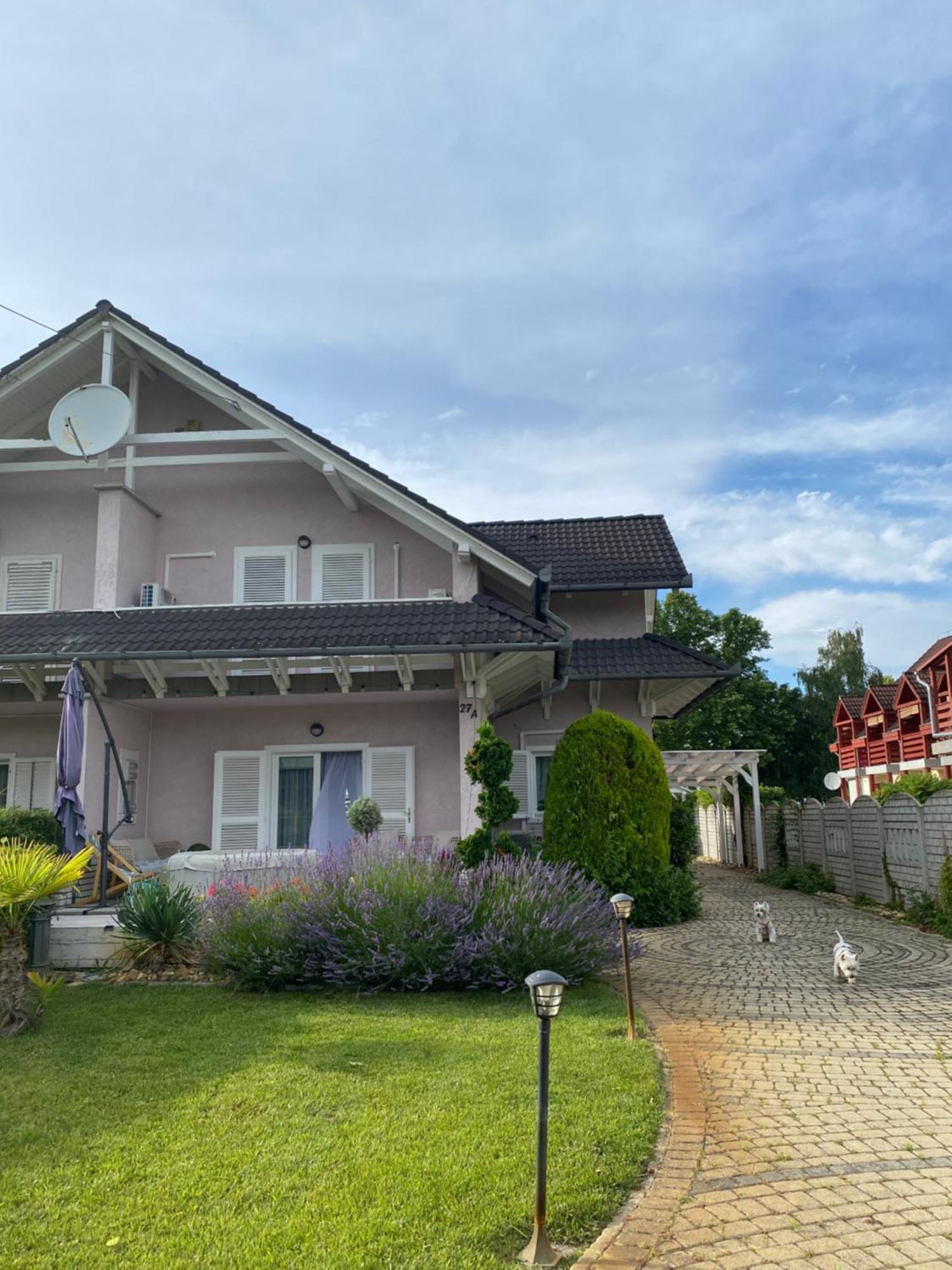 Villa Scamard Zamárdi Buitenkant foto